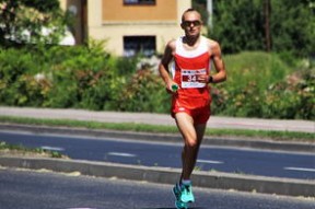 -国足锋线球员射门选择倾向，足球锋线球员什么意思