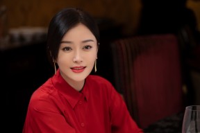 米兰体育-球员年假不足，新月被迫退出超级杯，新月摔倒是哪一集