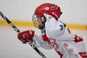 Milan Sports-奥预赛中国女足战平 球迷呼吁加强体能训练，中国女足练兵