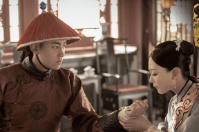 米兰体育-足球赛场临场指挥决定战局走向，足球临场指挥方案