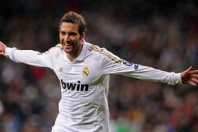 -世界前十蝶泳出发弹跳角度数据排名，蝶泳 世界纪录