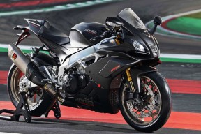 AC米兰-世界杯激情激荡：每一秒都令人心跳加速，世界杯激情歌曲